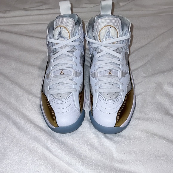 Jordan Jumpman Two Trey, white/gold, Brand new, #DR9631 107 - F12 - Picture 2 of 14